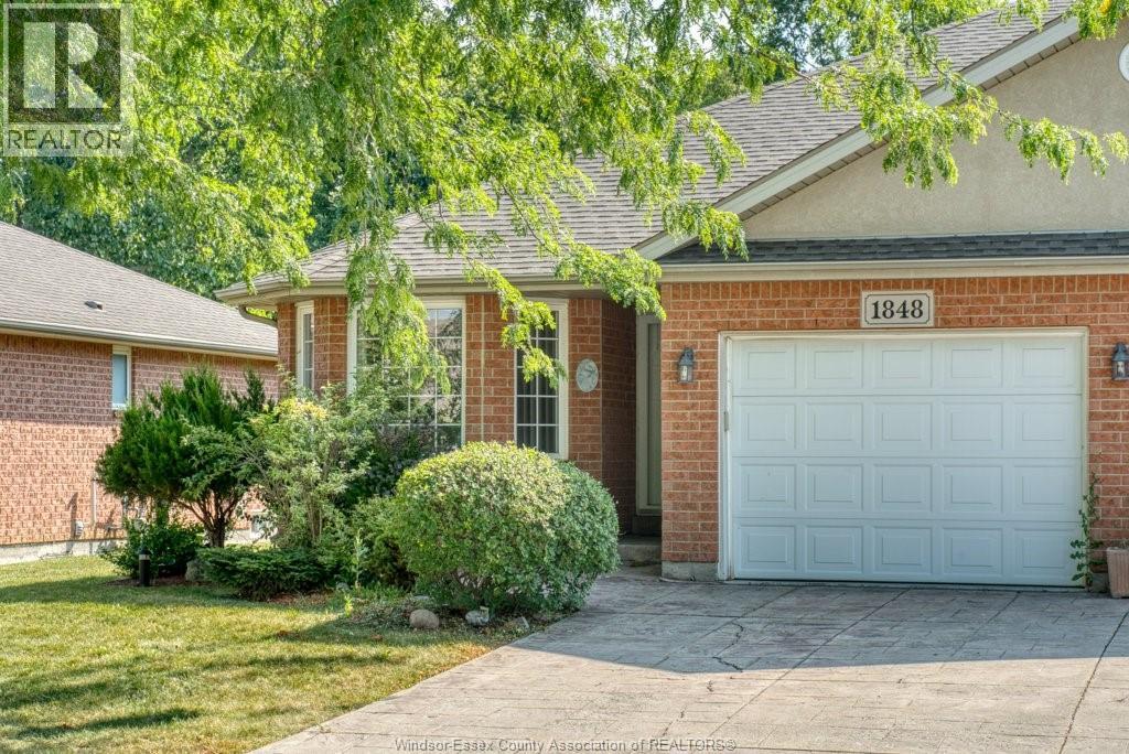 1848 Questa Drive, Windsor, Ontario  N8P 1M5 - Photo 1 - 26018568
