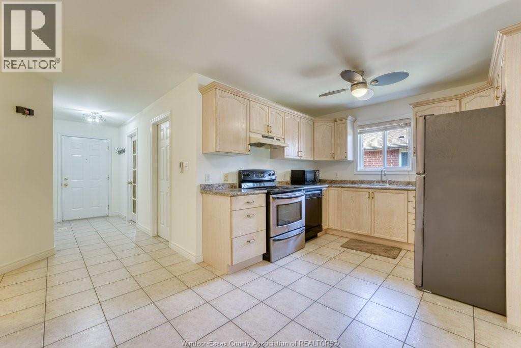 1848 Questa Drive, Windsor, Ontario  N8P 1M5 - Photo 7 - 26018568