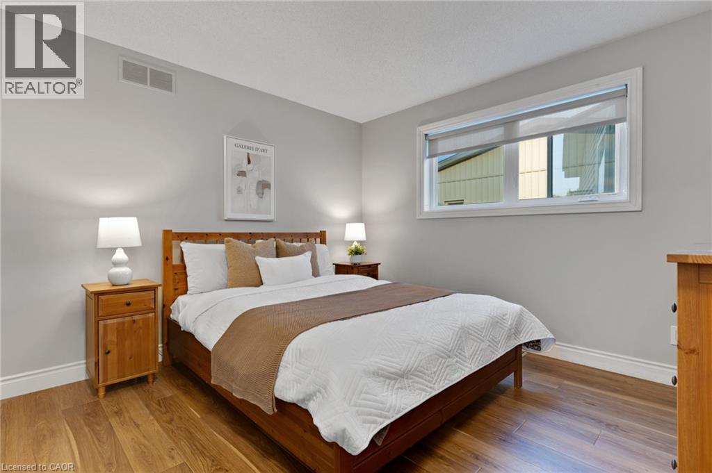 600 Coppercroft Court, Waterloo, Ontario  N2K 3M2 - Photo 32 - 40847692