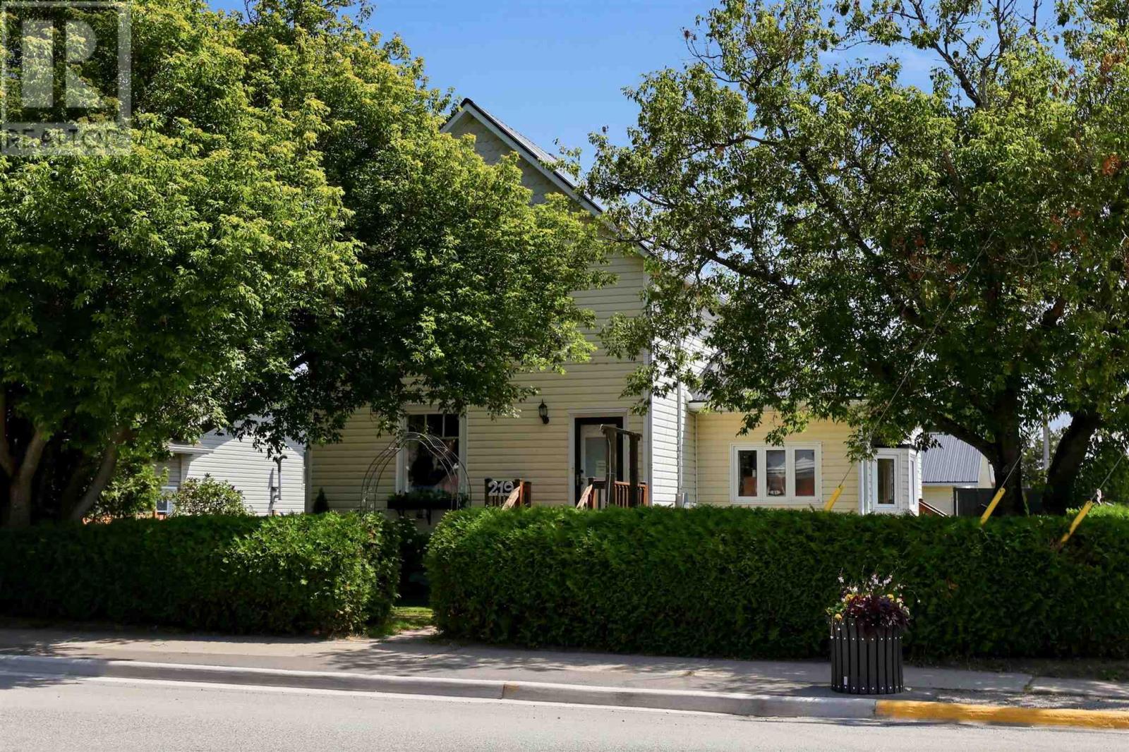 219 Main St, Thessalon, Ontario  P0R 1L0 - Photo 1 - SM262007