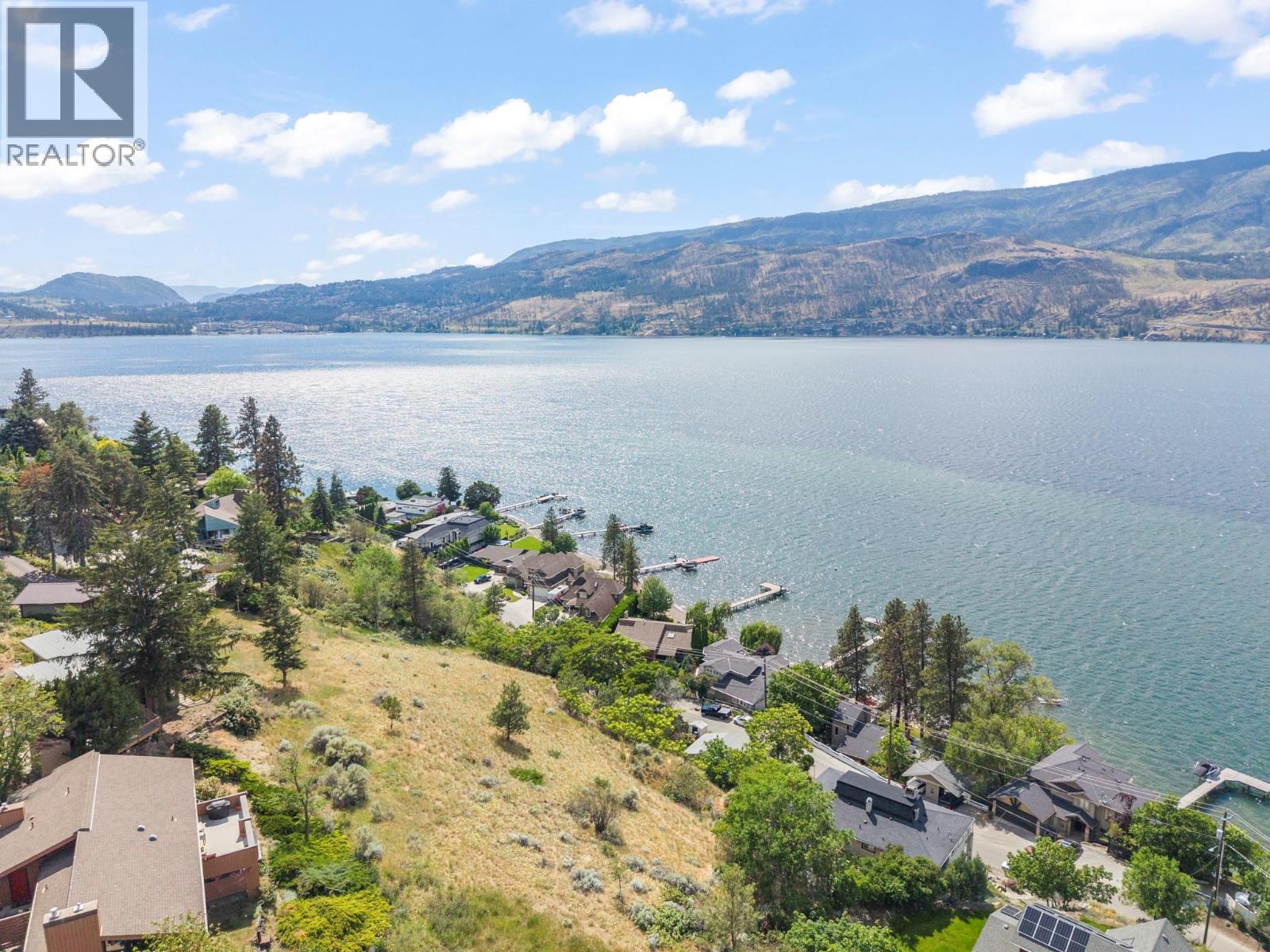 345 Poplar Point Drive, Kelowna, British Columbia  V1Y 1Y2 - Photo 8 - 10392832