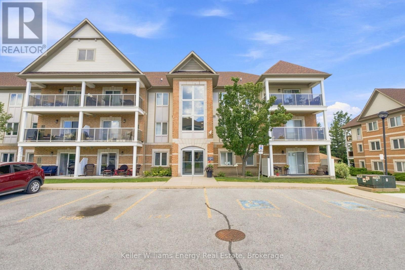 204 - 124 Aspen Springs Drive, Clarington, Ontario  L1C 0G8 - Photo 2 - E13626760