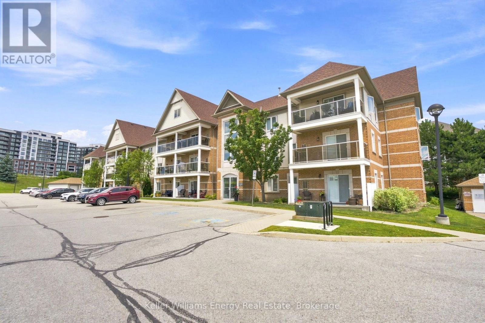 204 - 124 Aspen Springs Drive, Clarington, Ontario  L1C 0G8 - Photo 3 - E13626760