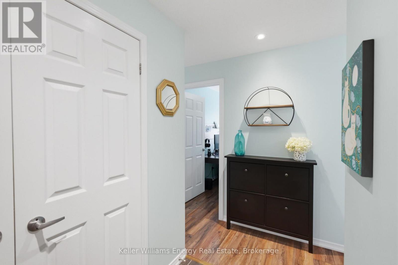 204 - 124 Aspen Springs Drive, Clarington, Ontario  L1C 0G8 - Photo 6 - E13626760