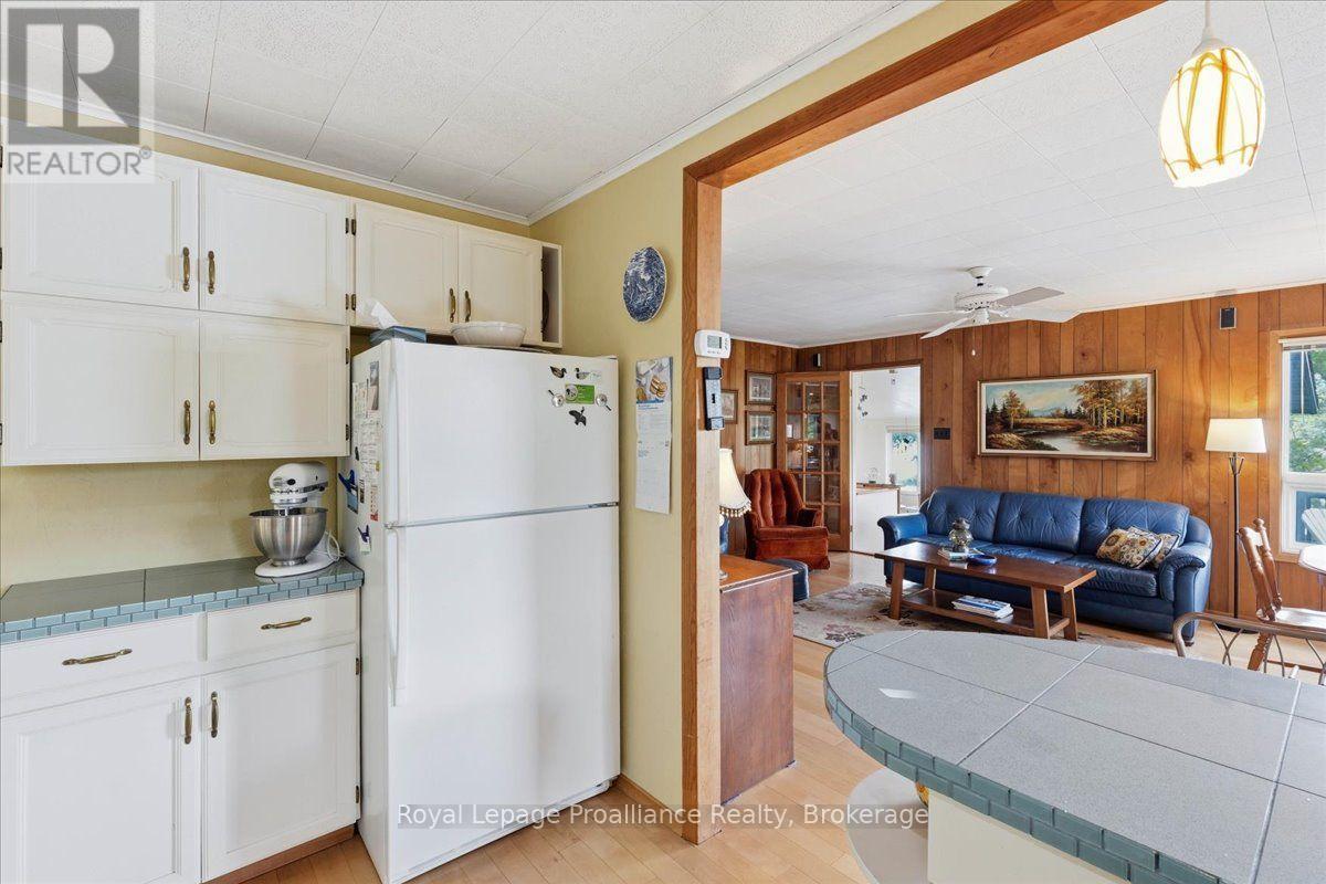 1143b Don Anna Road, North Frontenac, Ontario  K0H 1K0 - Photo 5 - X13626720