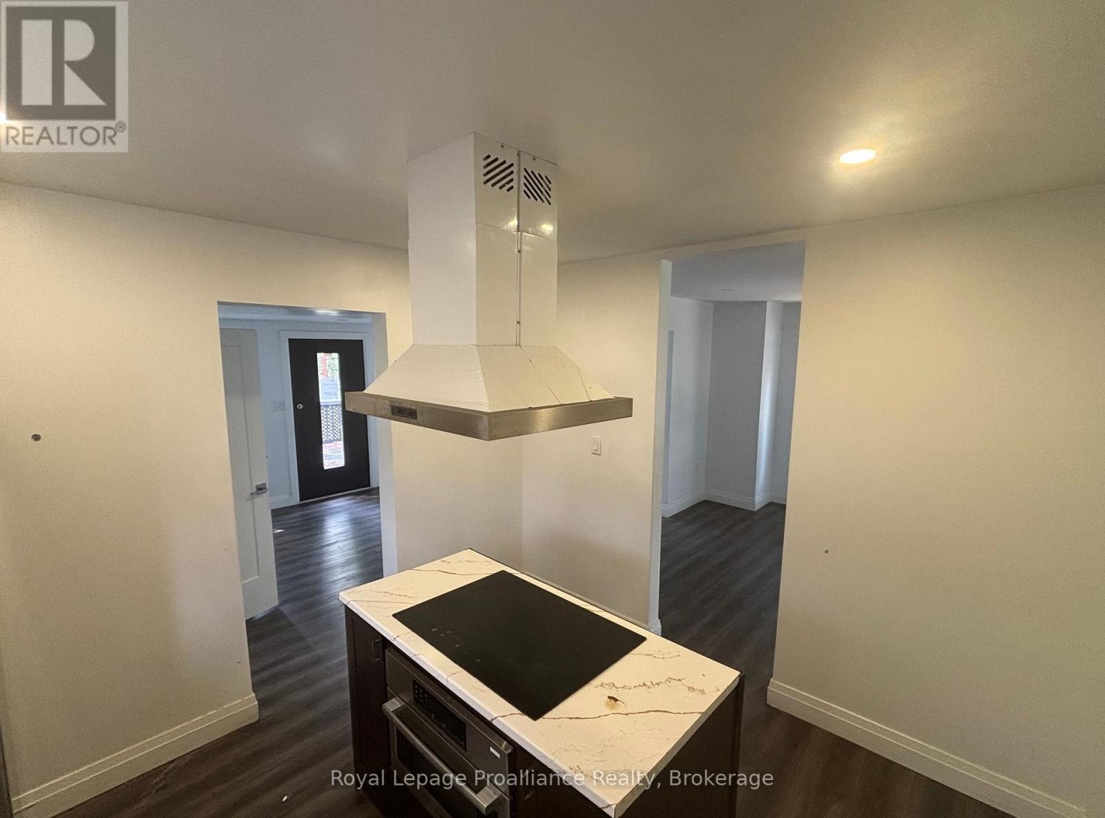 18 Ritchie Avenue, Belleville, Ontario  K8P 3V9 - Photo 7 - X13626792