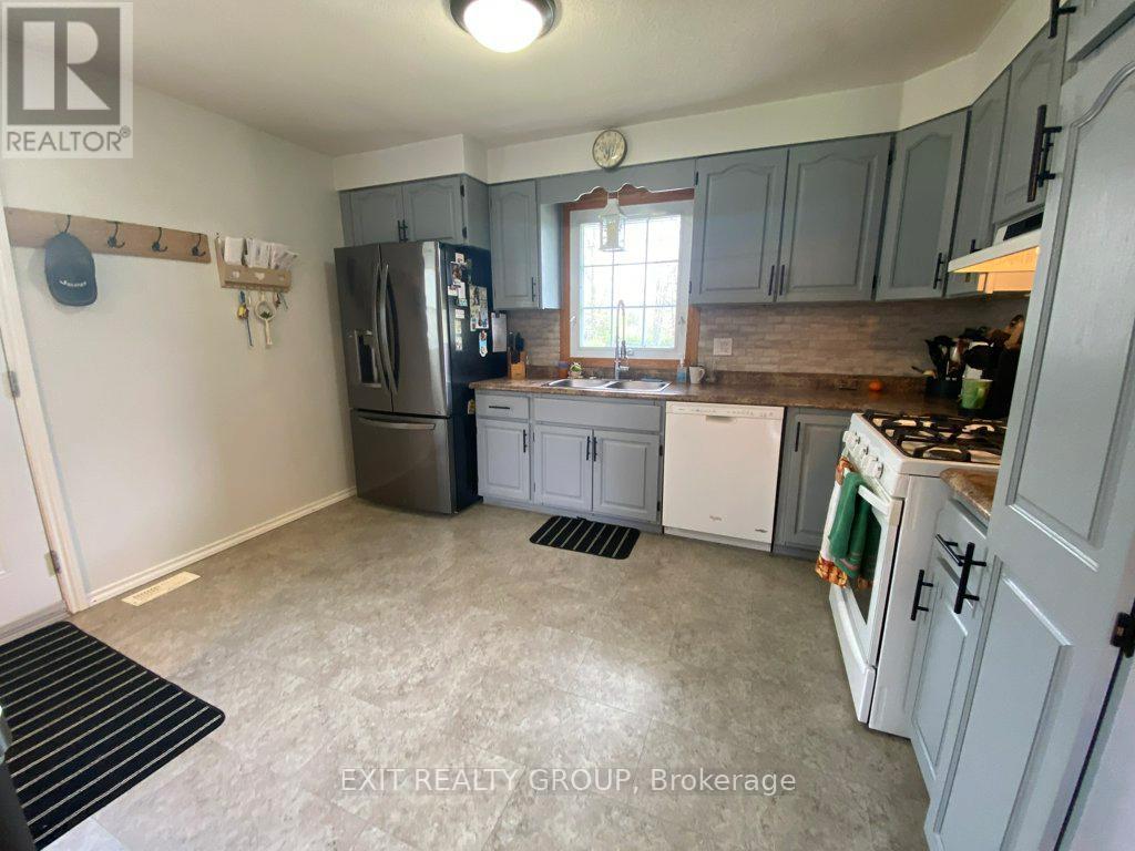 87 Bernard Long Road, Quinte West, Ontario  K8V 5P6 - Photo 14 - X13626838