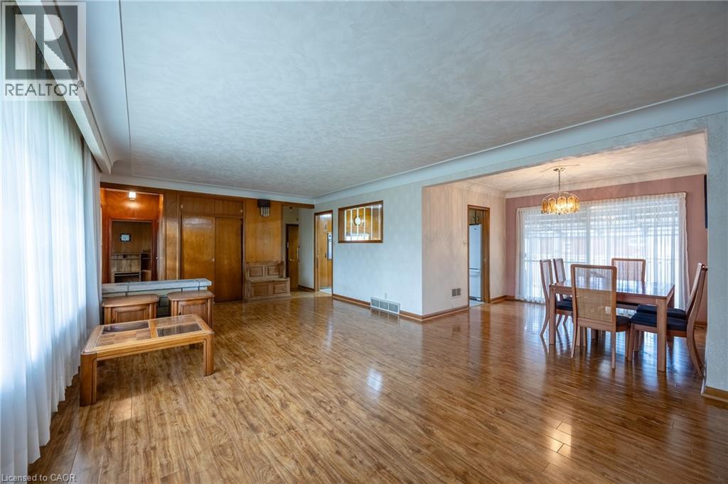 631 Peel Street, Delhi, Ontario  N4B 2H3 - Photo 12 - 40840283