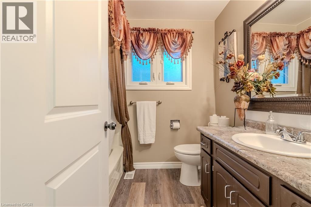 68 Georgian Street, Kitchener, Ontario  N2B 3P4 - Photo 33 - 40846854