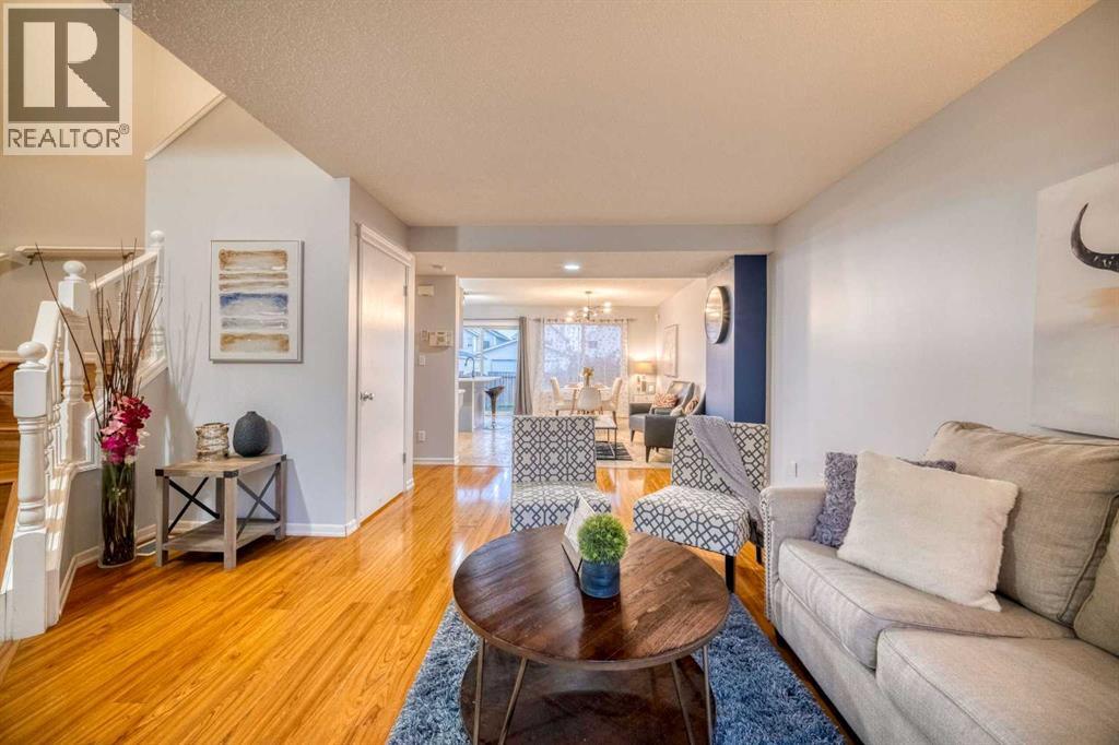81 Prestwick Avenue SE, Calgary, Alberta T2Z 3W7 - Photo 8 - A2329072