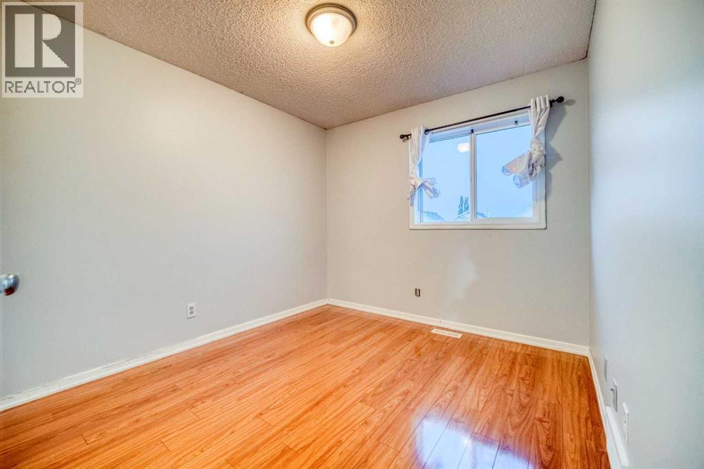 81 Prestwick Avenue SE, Calgary, Alberta T2Z 3W7 - Photo 25 - A2329072