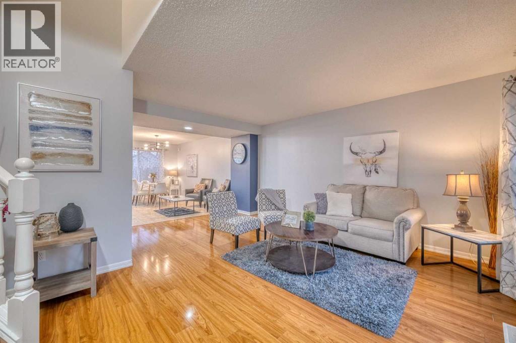 81 Prestwick Avenue SE, Calgary, Alberta T2Z 3W7 - Photo 3 - A2329072