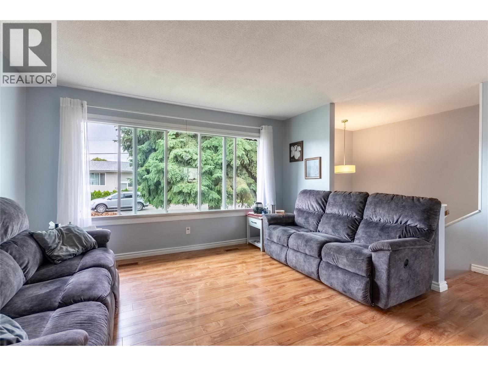 690 Alberni Avenue, Kamloops, British Columbia  V2B 1T1 - Photo 5 - 10391952