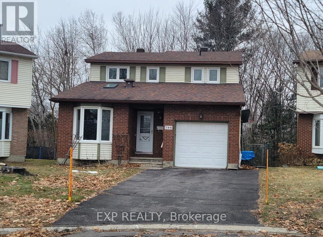 796 HARLEQUIN CRESCENT, Ottawa, Ontario