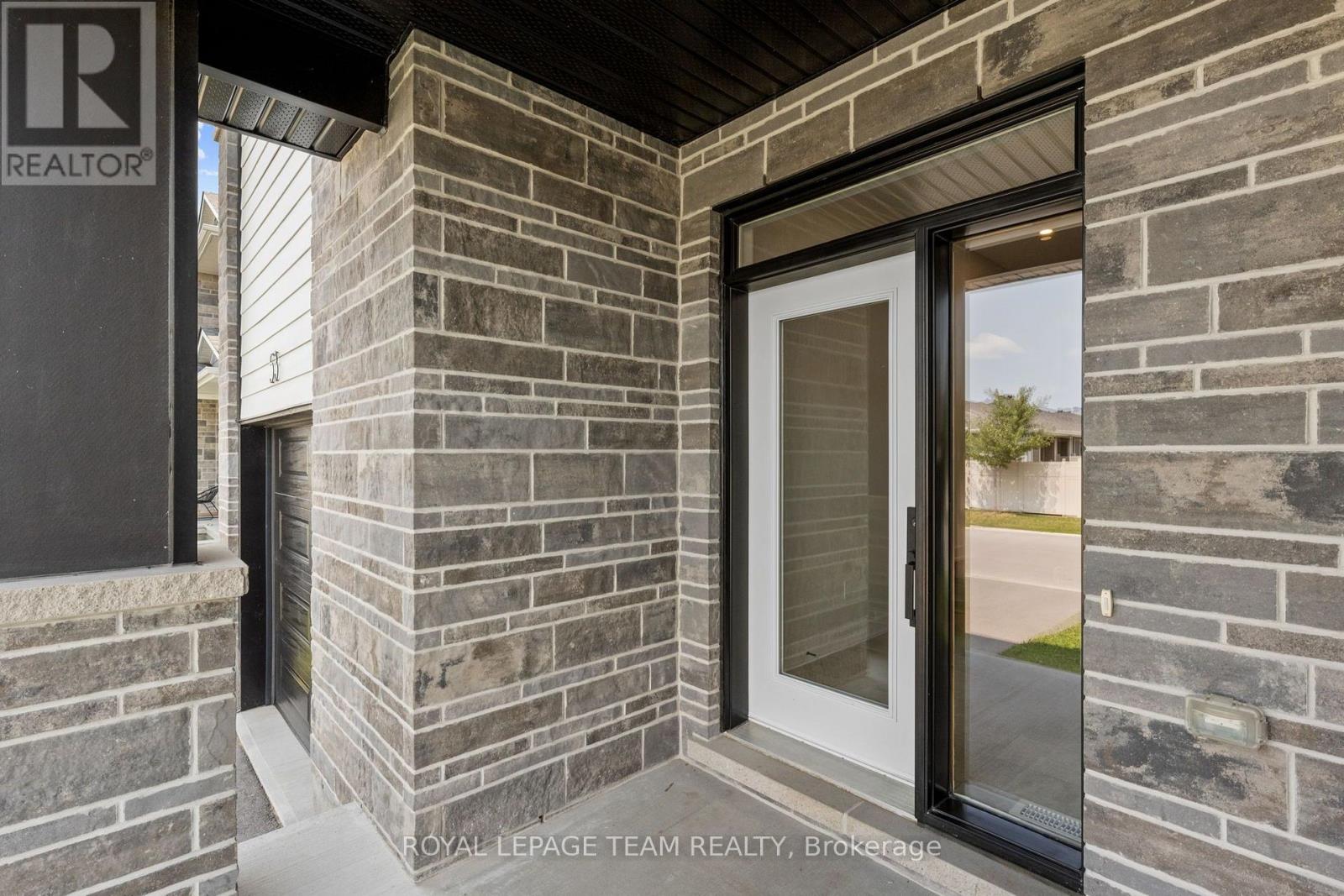 53 Mac Beattie Drive, Arnprior, Ontario K7S 0J3 - Photo 4 - X13626908