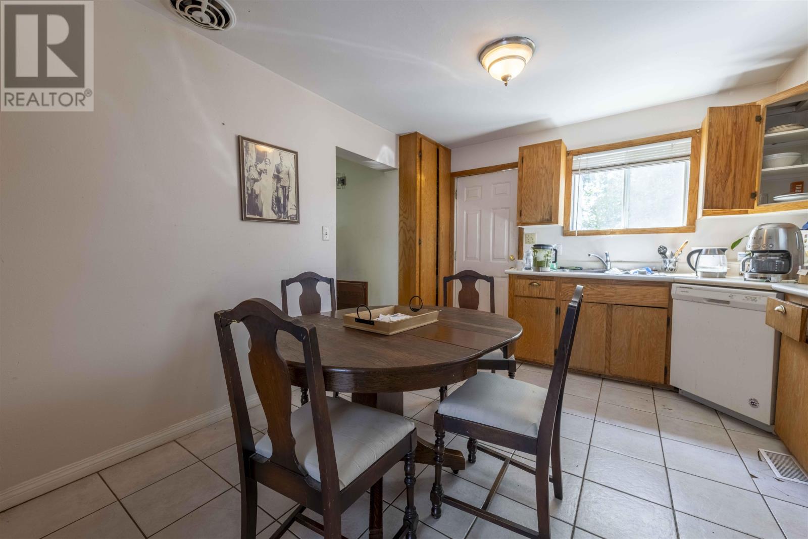 476 Brock St E, Thunder Bay, Ontario  P7E 4H7 - Photo 8 - TB2602192