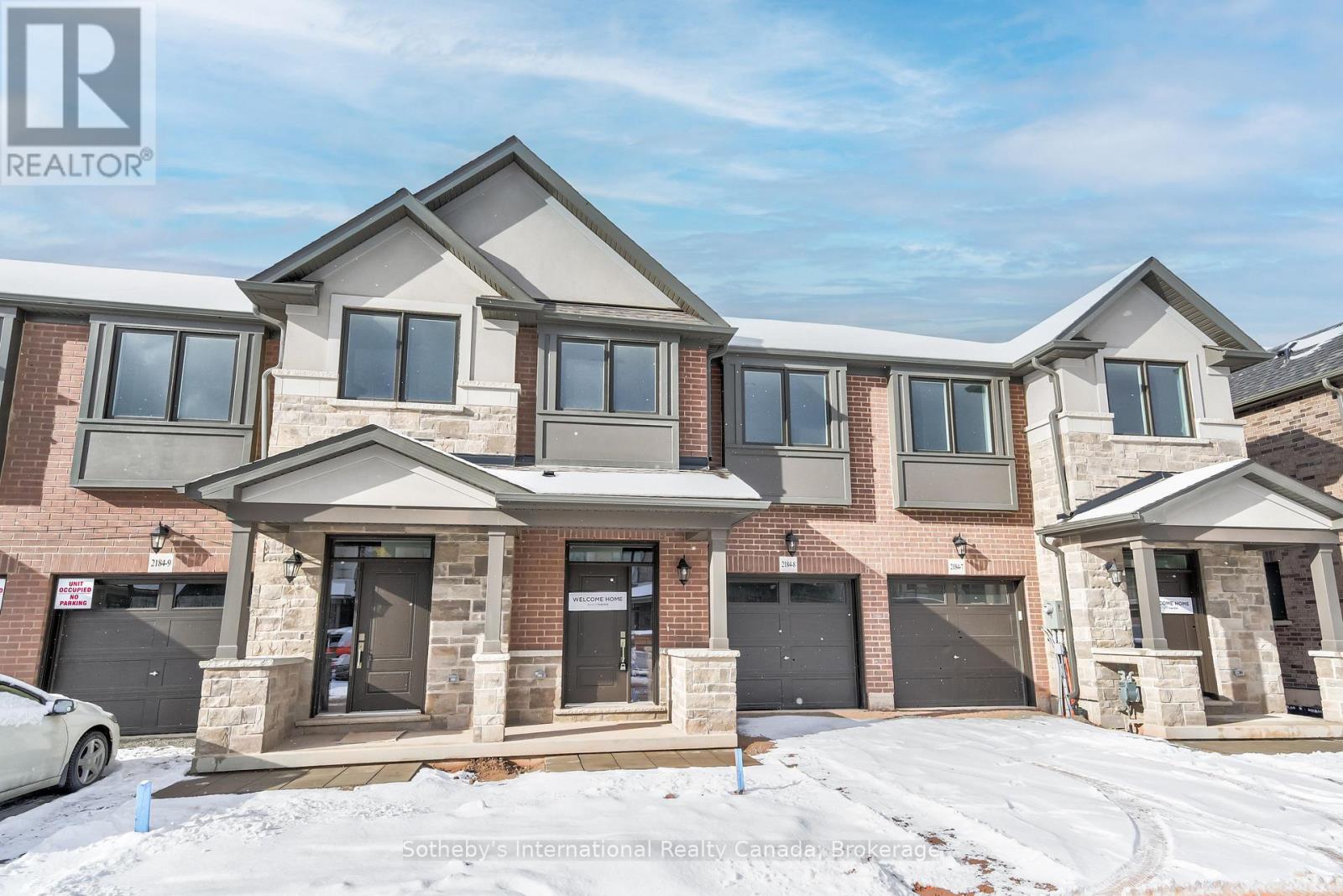 8 - 2184 POSTMASTER DRIVE, Oakville, Ontario