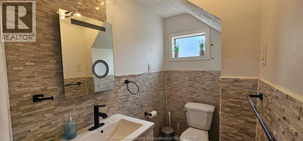 1141 Howard Unit# Upper, Windsor, Ontario  N9A 1S6 - Photo 8 - 26018574