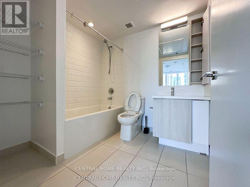 806 - 203 College Street, Toronto, Ontario  M5T 1P9 - Photo 4 - C13626698