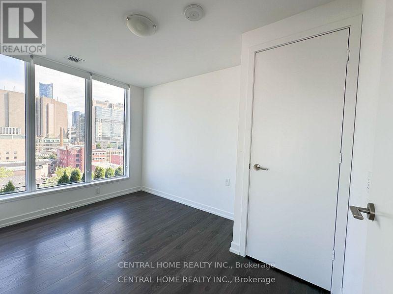 806 - 203 College Street, Toronto, Ontario  M5T 1P9 - Photo 5 - C13626698