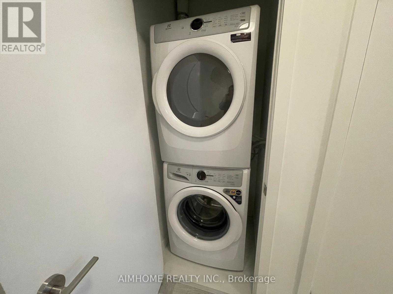 N629 - 7 Golden Lion Heights, Toronto, Ontario  M2M 0C1 - Photo 12 - C13626734