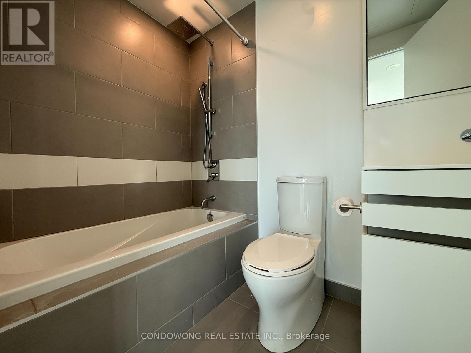 4505 - 197 Yonge Street, Toronto, Ontario  M5B 0C1 - Photo 6 - C13626890