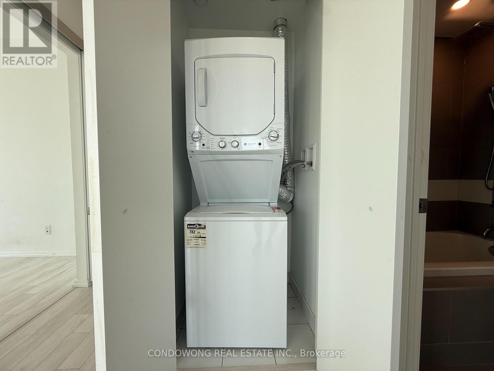 4505 - 197 Yonge Street, Toronto, Ontario  M5B 0C1 - Photo 9 - C13626890