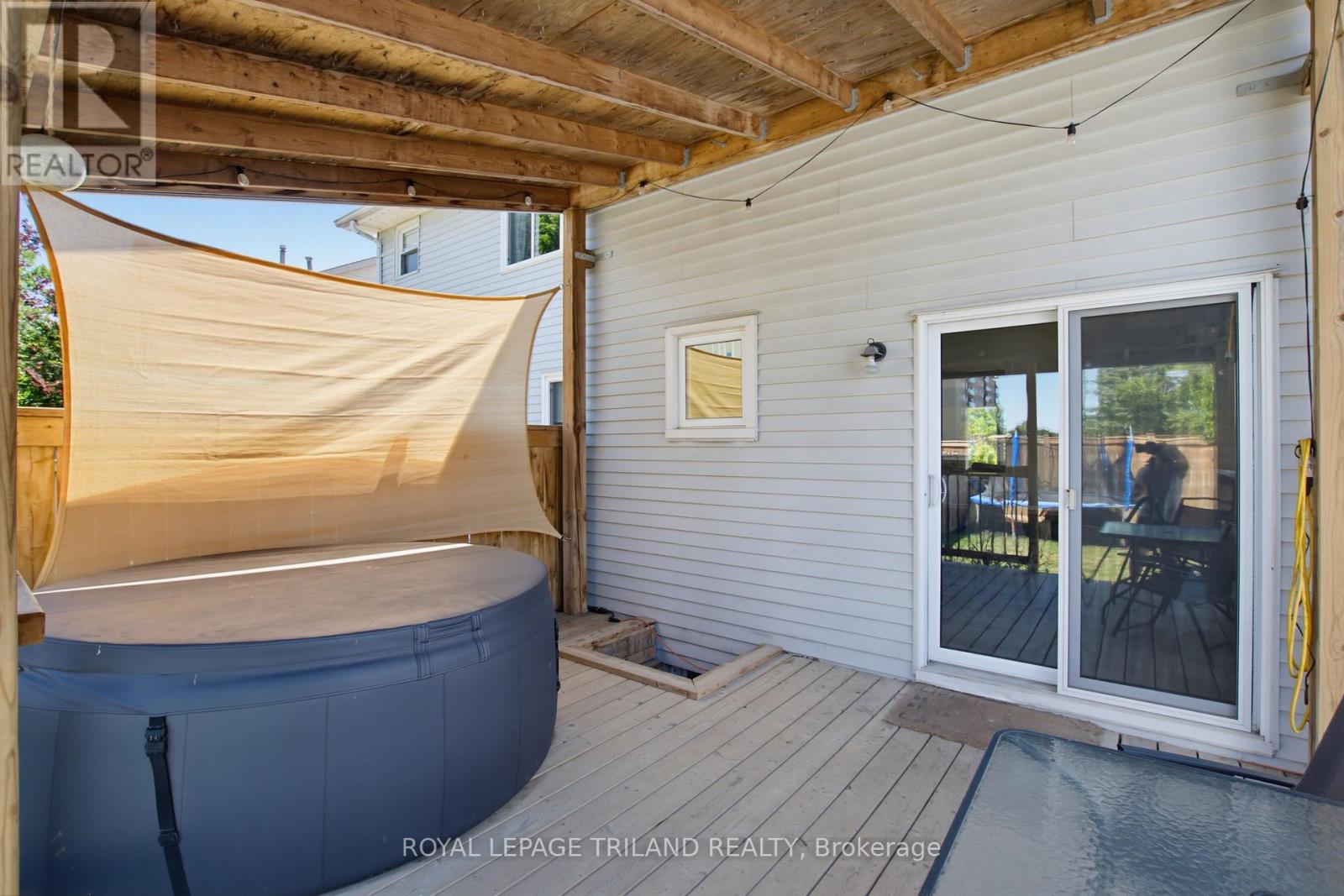 146 Golfdale Crescent, London South, Ontario  N6C 5X3 - Photo 35 - X13625798