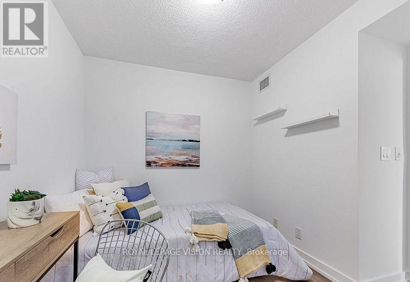 3308 - 38 Lee Centre Drive, Toronto, Ontario  M1H 3J7 - Photo 8 - E13626748