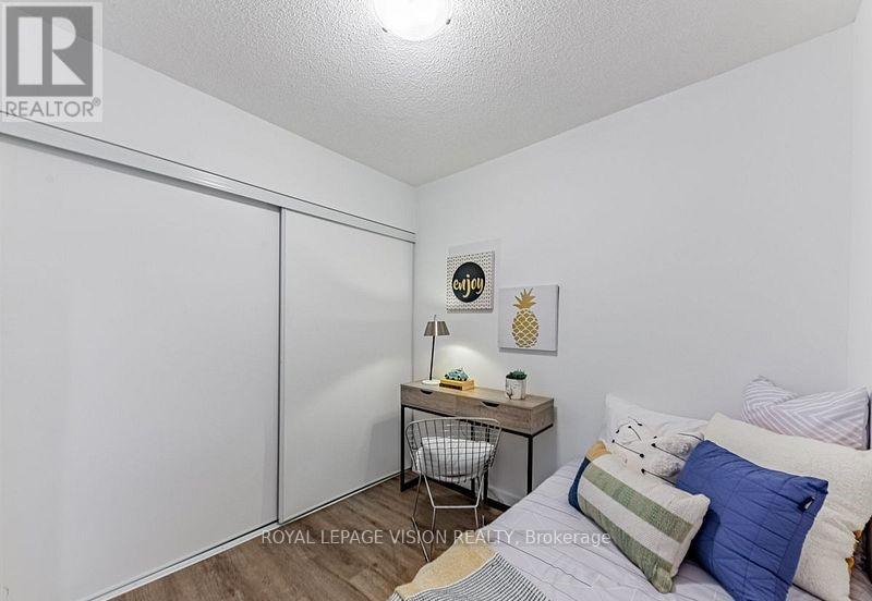 3308 - 38 Lee Centre Drive, Toronto, Ontario  M1H 3J7 - Photo 9 - E13626748