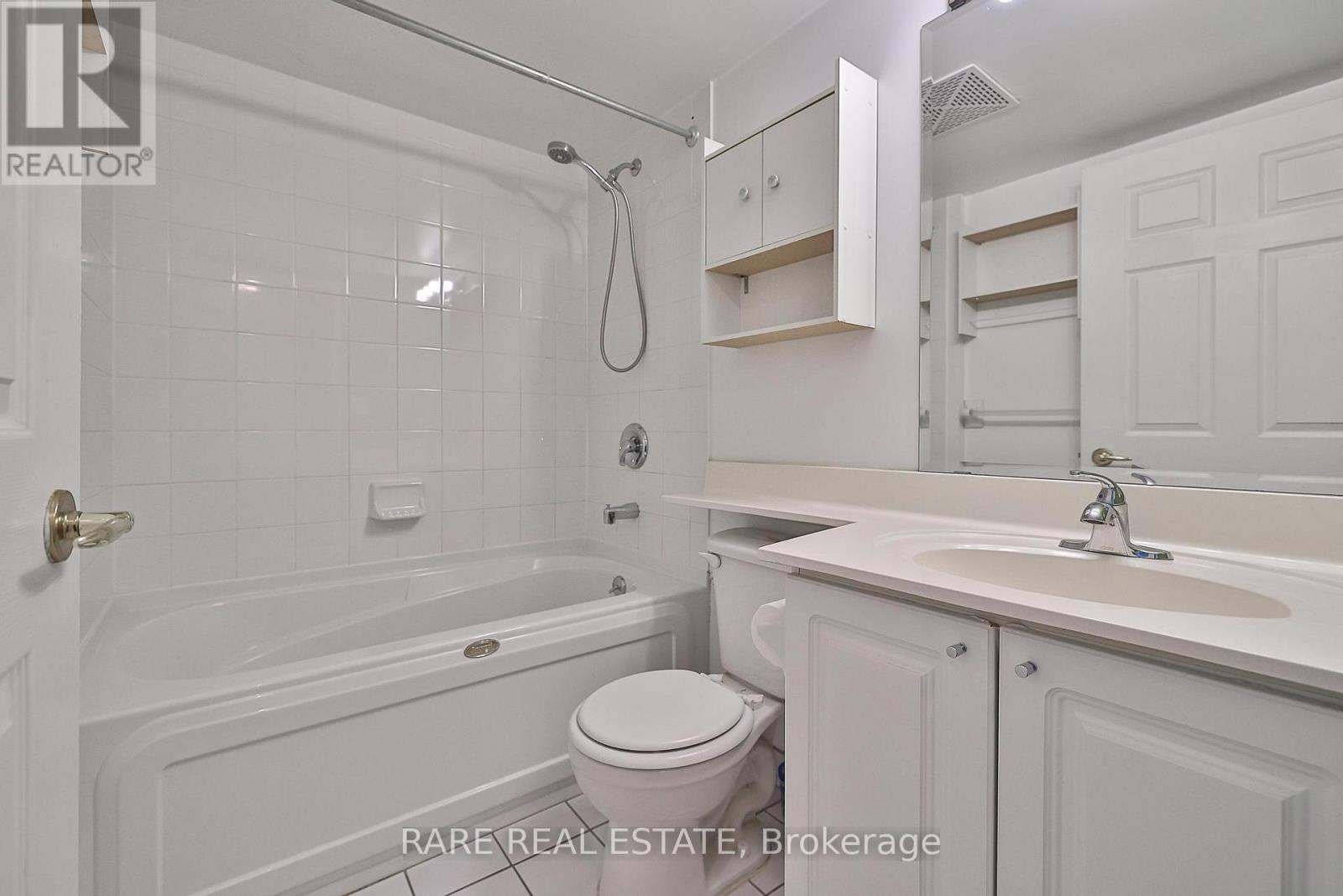1016 - 11 Lee Centre Drive, Toronto, Ontario  M1H 3J5 - Photo 18 - E13626872