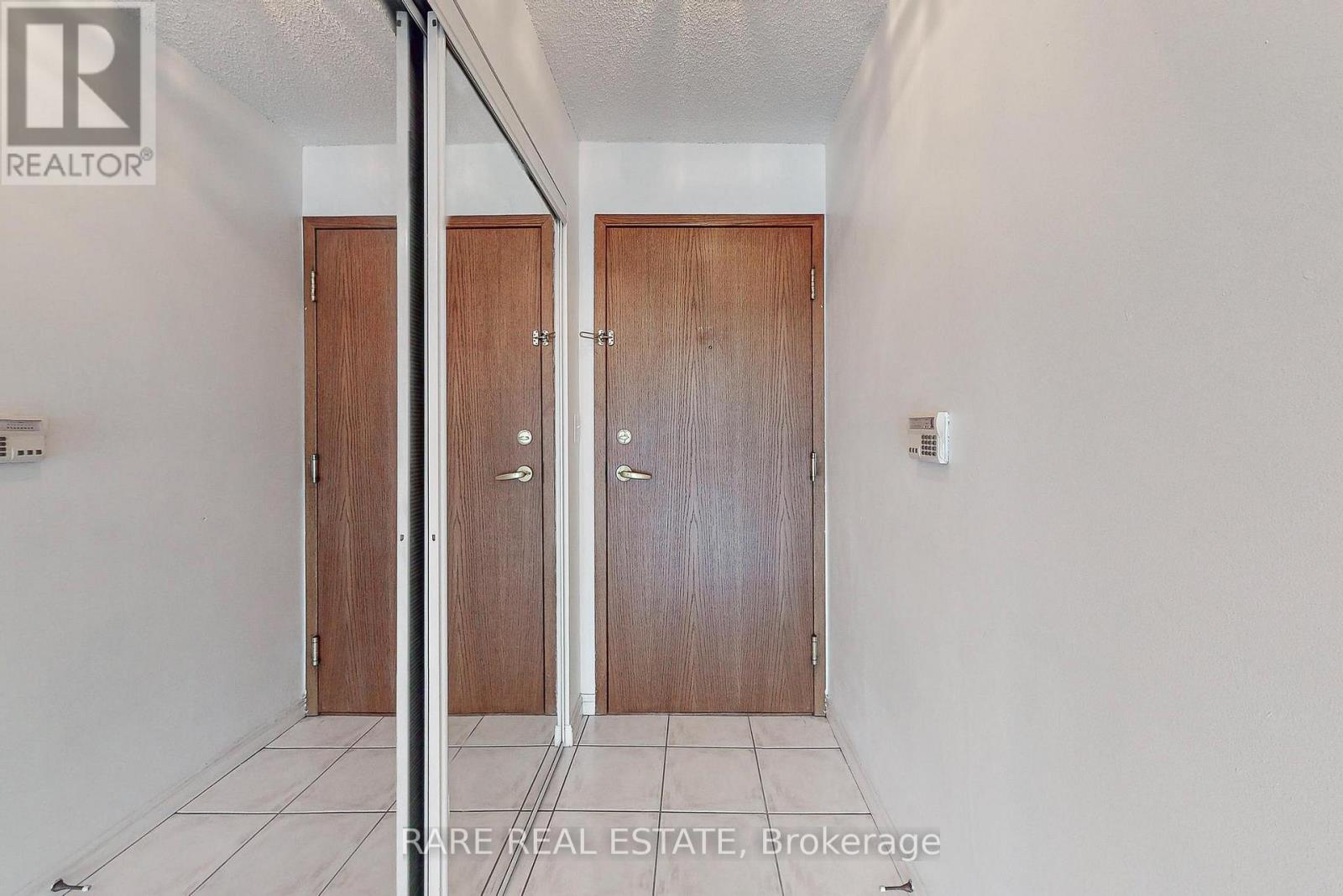 1016 - 11 Lee Centre Drive, Toronto, Ontario  M1H 3J5 - Photo 25 - E13626872