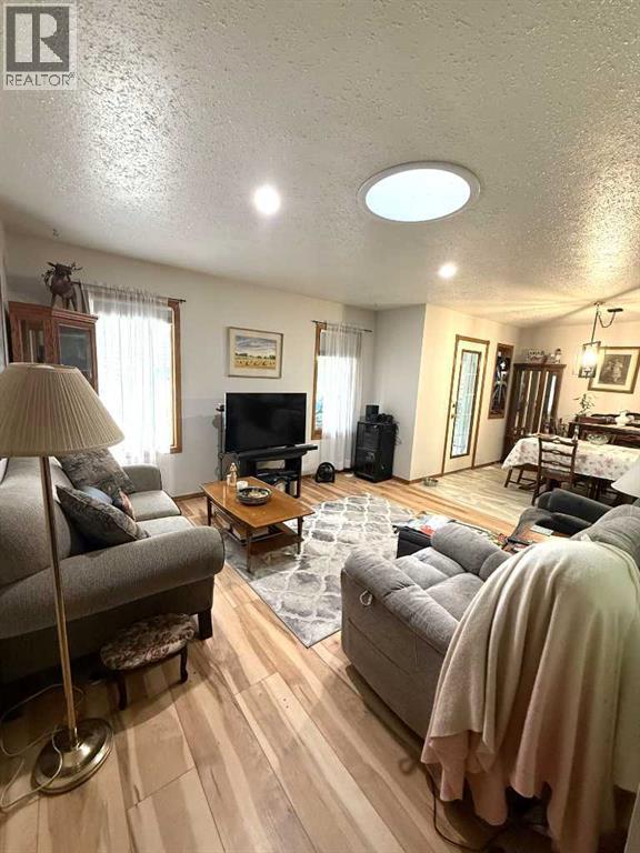 4102 Silverpark Estates Close, Olds, Alberta  T4H 1B4 - Photo 15 - A2289940