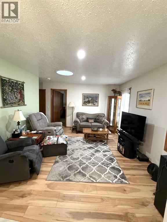4102 Silverpark Estates Close, Olds, Alberta  T4H 1B4 - Photo 16 - A2289940