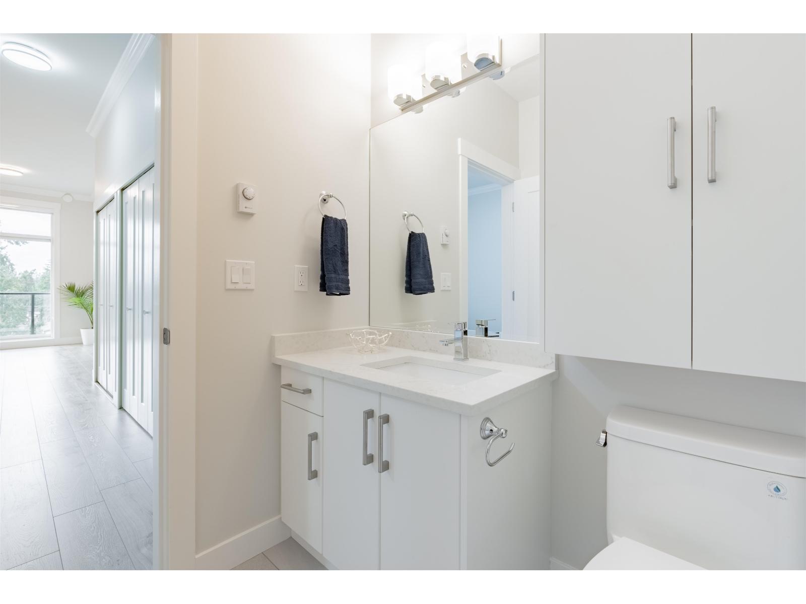 608 13799 101 Avenue, Surrey, British Columbia  V3T 0N9 - Photo 19 - R3151673