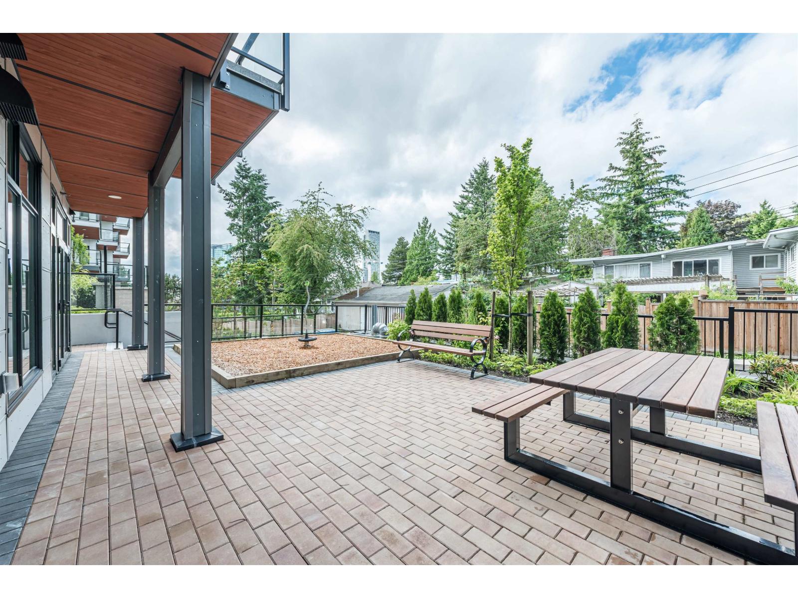 608 13799 101 Avenue, Surrey, British Columbia  V3T 0N9 - Photo 36 - R3151673