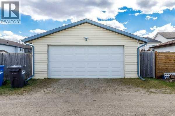 46 James Street, Red Deer, Alberta  T4P 3W4 - Photo 41 - A2310815