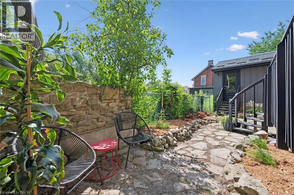 131 Surrey Street E, Guelph, Ontario  N1H 3R1 - Photo 33 - 40842679