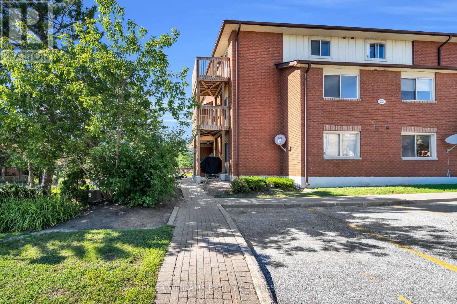2 - 22 Meadow Lane, Barrie, Ontario  L4N 7K2 - Photo 1 - S13626670