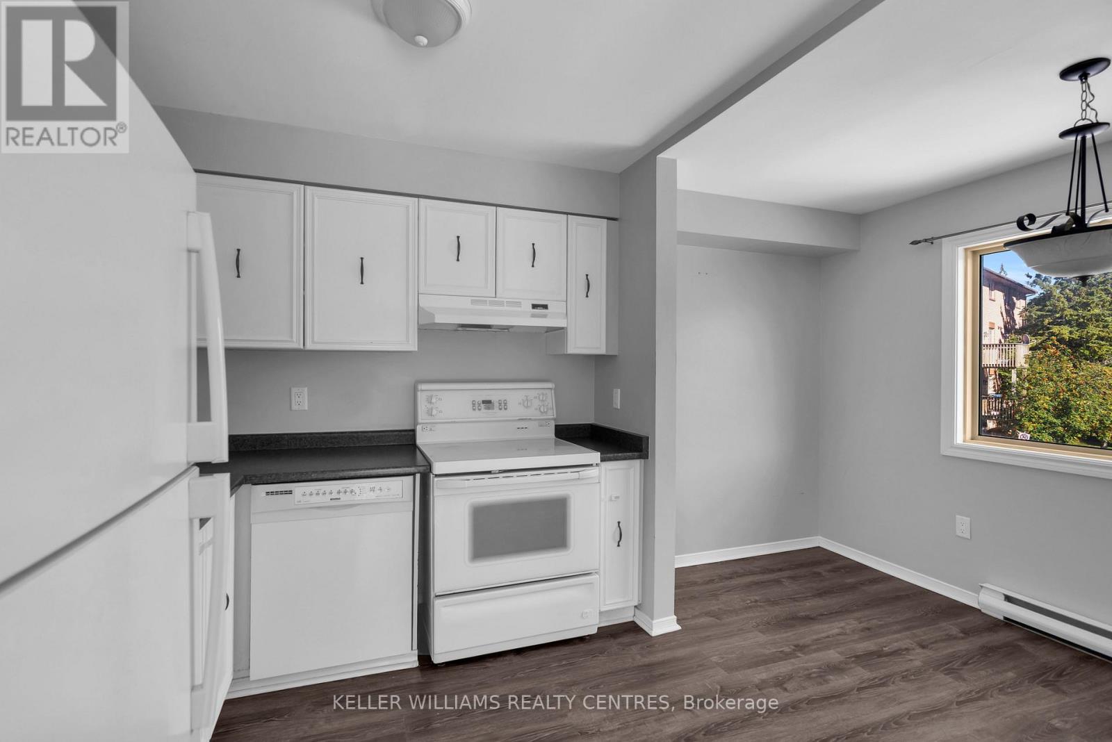 2 - 22 Meadow Lane, Barrie, Ontario  L4N 7K2 - Photo 9 - S13626670