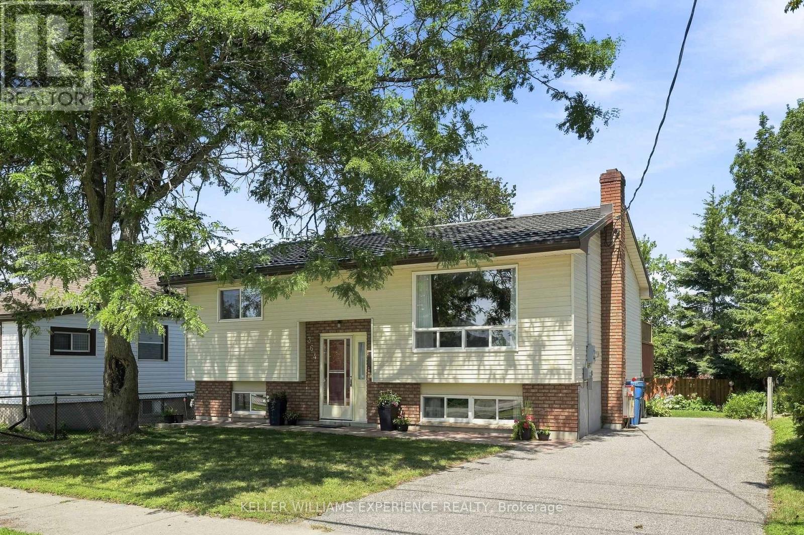 364 MARY STREET, Orillia, Ontario