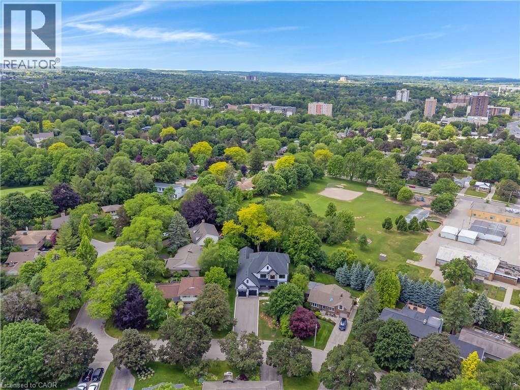 230 Stanley Drive, Waterloo, Ontario  N2L 1H7 - Photo 10 - 40842745