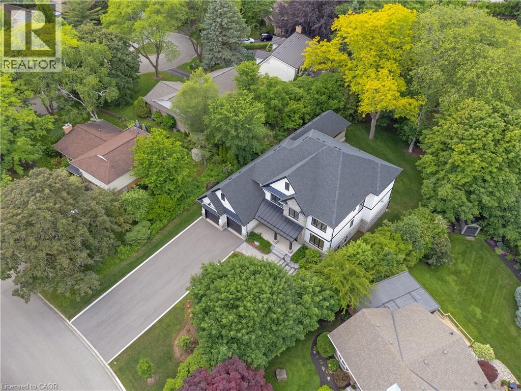 230 Stanley Drive, Waterloo, Ontario  N2L 1H7 - Photo 9 - 40842745