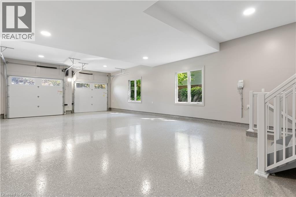 230 Stanley Drive, Waterloo, Ontario  N2L 1H7 - Photo 48 - 40842745