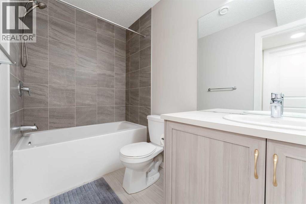 105 Highview Gate SE, Airdrie, Alberta  T4A 3L6 - Photo 21 - A2331990