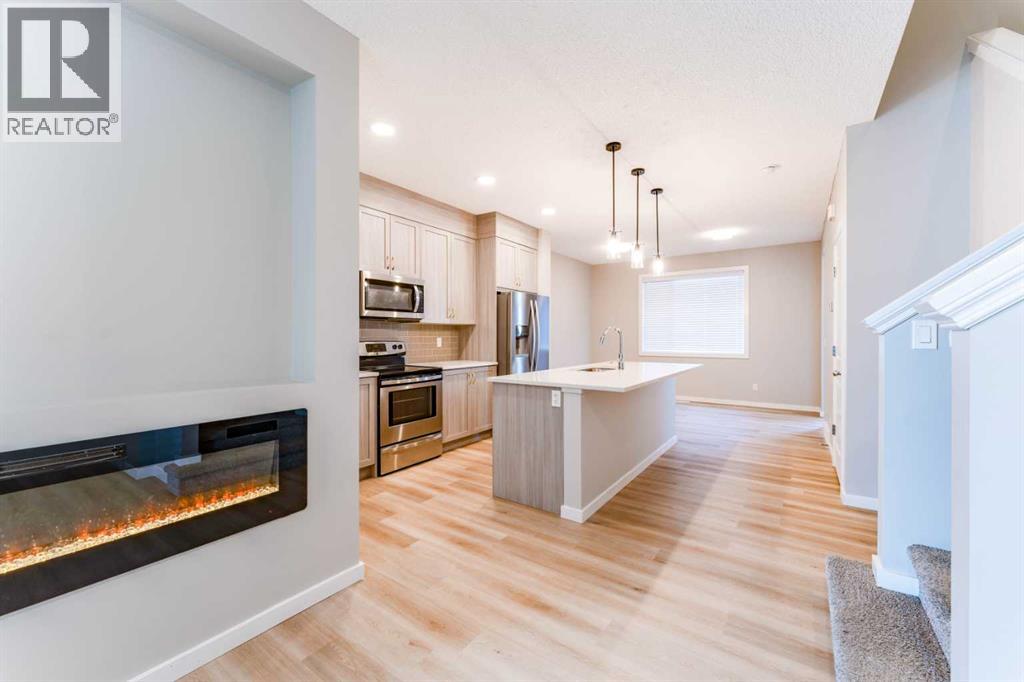 105 Highview Gate SE, Airdrie, Alberta  T4A 3L6 - Photo 8 - A2331990