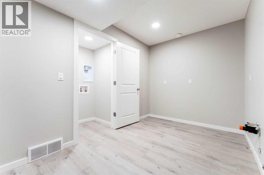 105 Highview Gate SE, Airdrie, Alberta  T4A 3L6 - Photo 33 - A2331990