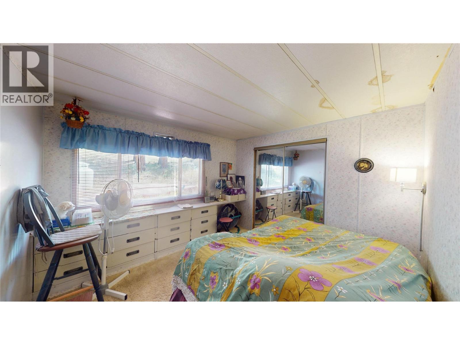 6294 Ash Road, Wasa, British Columbia  V0B 2K0 - Photo 10 - 10396088