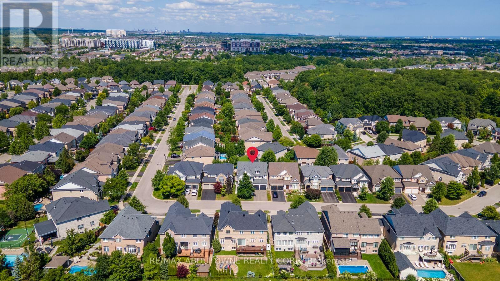 3308 Liptay Avenue, Oakville, Ontario  L6M 0N1 - Photo 50 - W13626770