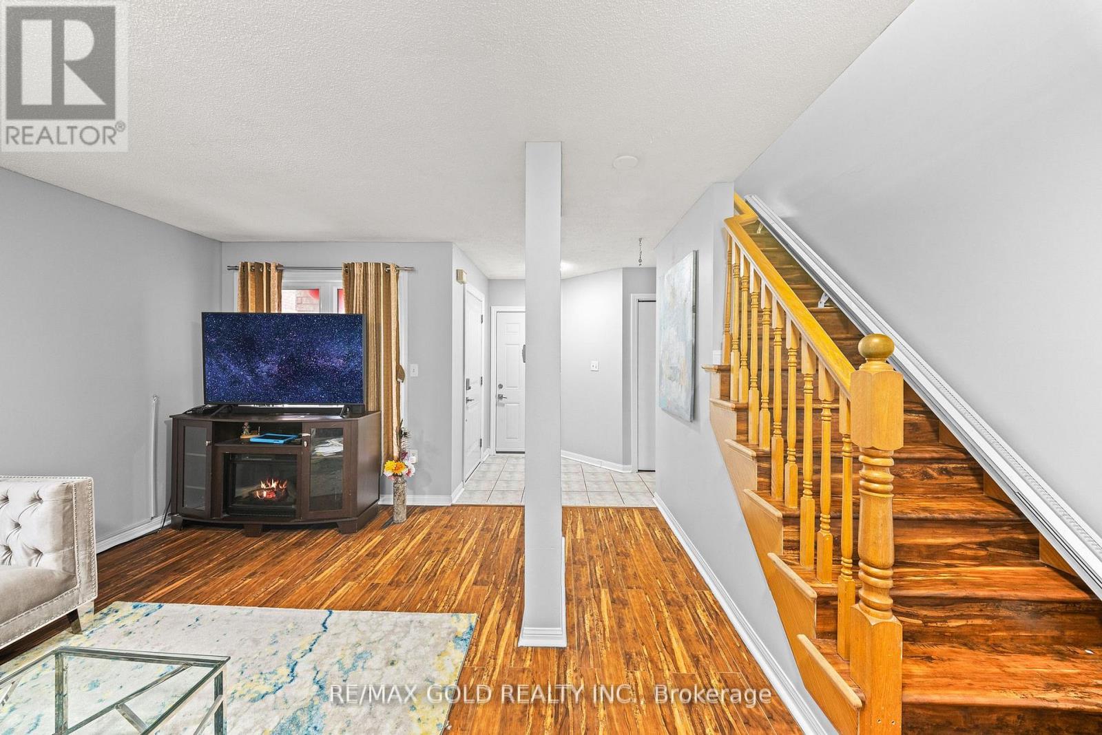 92 Dandelion Road, Brampton, Ontario  L6R 1Y1 - Photo 12 - W13626790